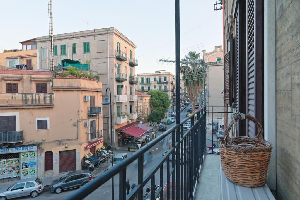 Apartament La Casuzza Del Borgo - Porto - Politeama Palermo Zewnętrze zdjęcie