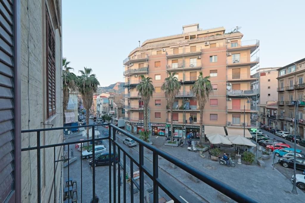 Apartament La Casuzza Del Borgo - Porto - Politeama Palermo Zewnętrze zdjęcie